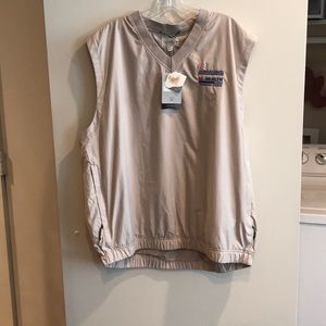 Men’s tan sleeveless shirt